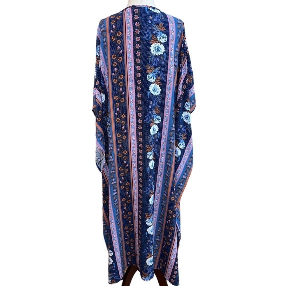 Dwell & Slumber Purple Caftan - Picture 3 of 5